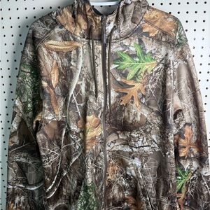 Realtree Camouflage Zip up hoodie fleece lined Brown and Black Accents